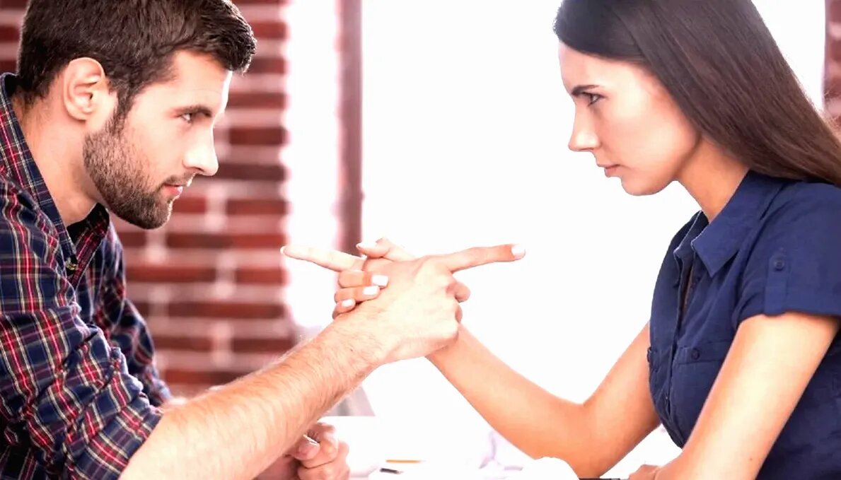 Умение брать на себя ответственность за принимаемые решения - делает тебя мужчиной.