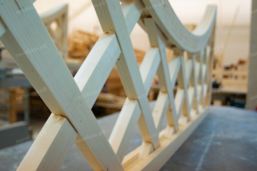 деревянная шпалера