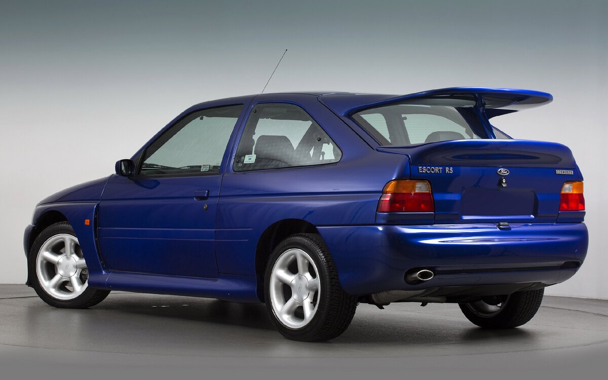 Спойлер "Китовый хвост"