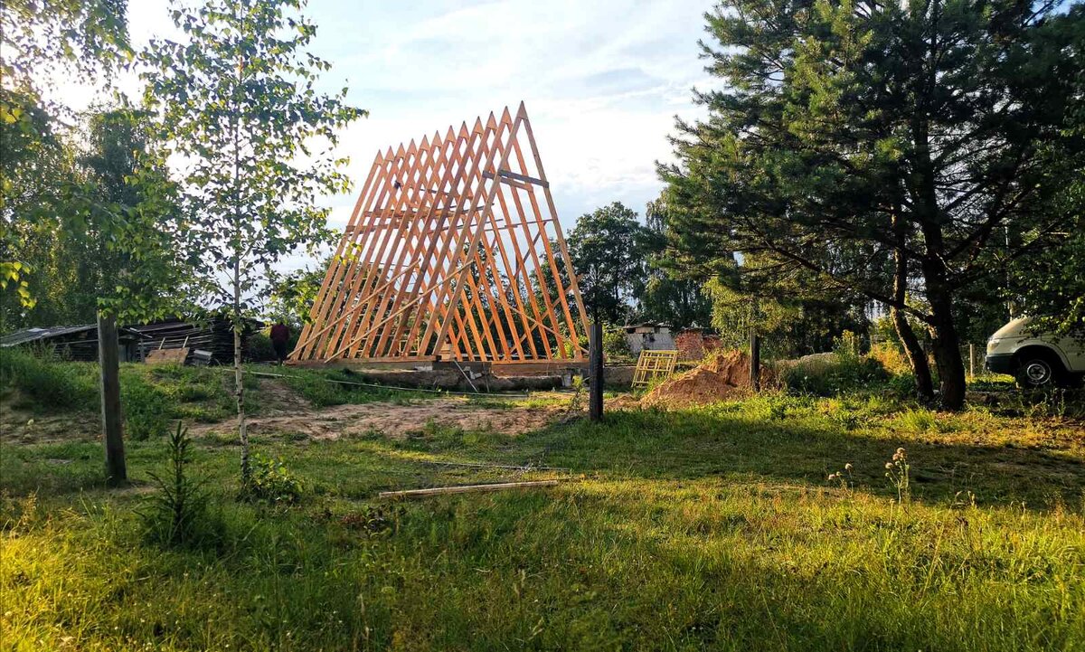 Фото каркаса шалаша