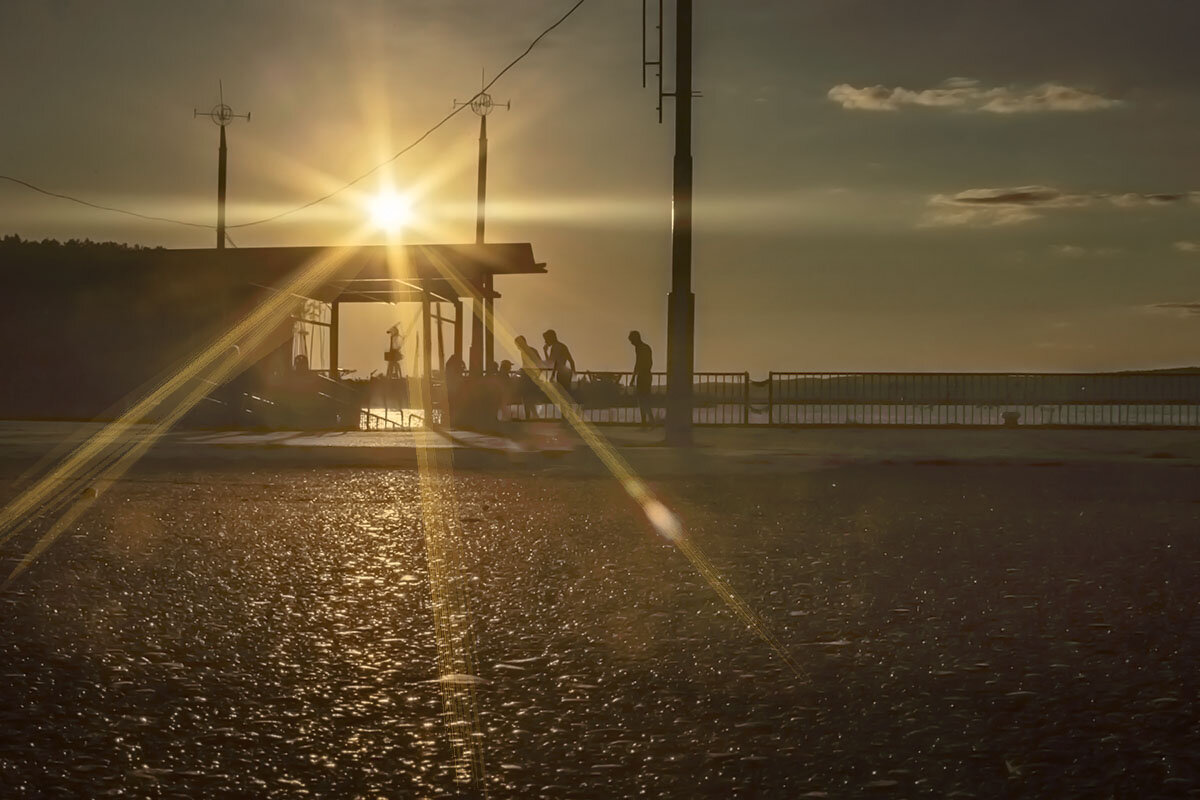 вечер на речном вокзале