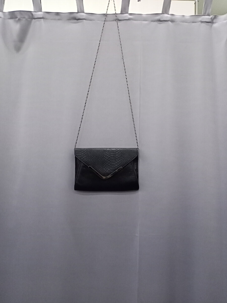 Более сдержанный вариант