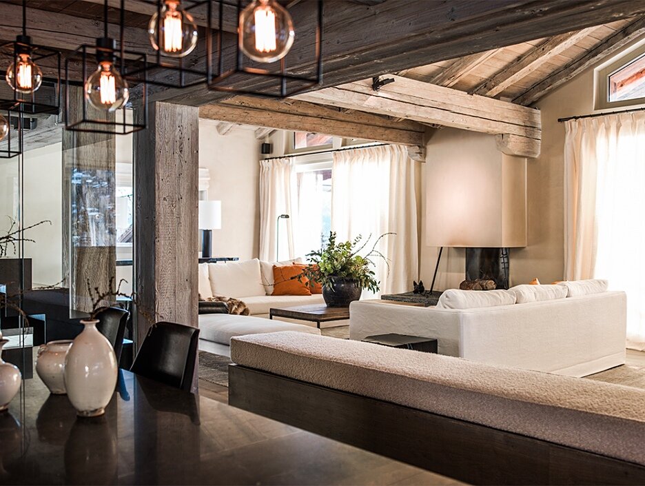 интерьер загородного дома, гостиная, дизайн, красивые дома, мебель, лаунж зона, Новый год, Праздничное настроение, спальня, тенденции дизайна