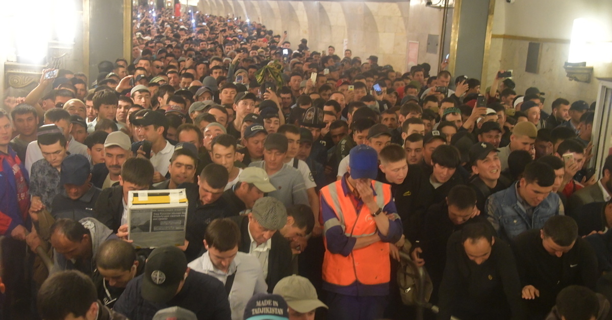Армия мигрантов в России: и трудовая, и боевая0