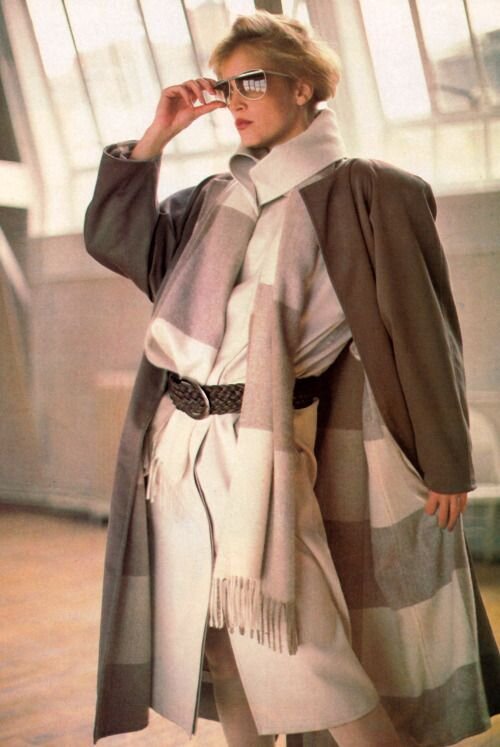 Пальто 1980х. Все иллюстрации взяты в открытых источниках в сети.