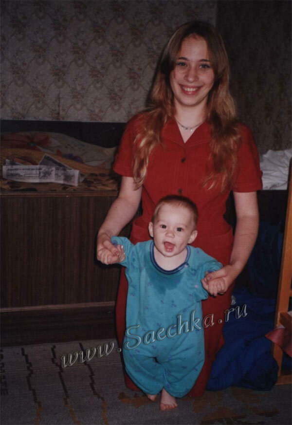 Я после первых родов сразу вернула свой обычный вес. Разве толстая??? Не дистрофик, но нормальная!