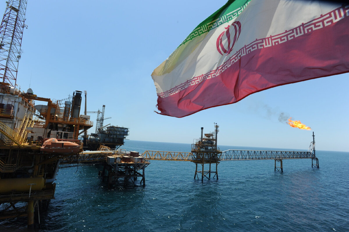 Иран ирак нефть. Добыча нефти в иране. нефтяная промышленность ирана. нефтегазовая промышленность в иране. нефть иран хеви.