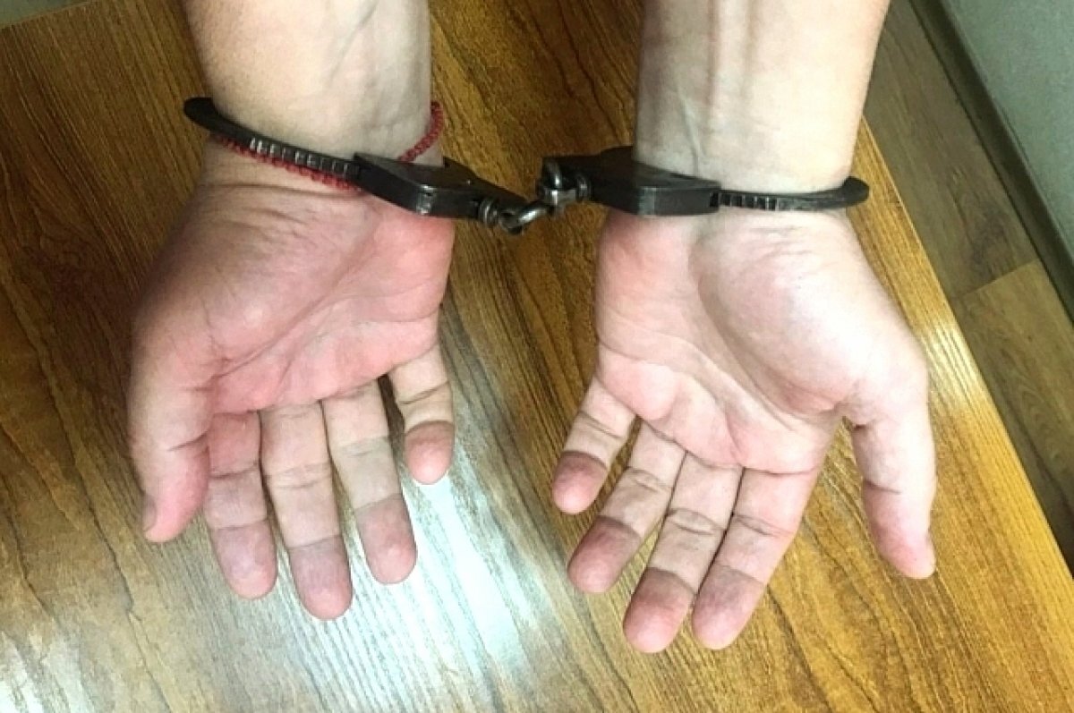    Задержан дончанин, пытавшийся купить секретную продукцию для перепродажи