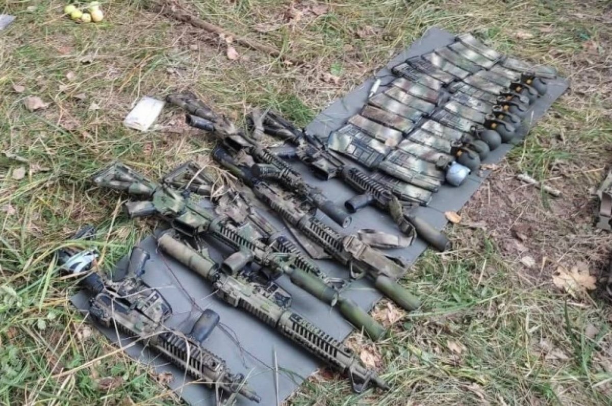    Вот что имели при себе диверсанты.