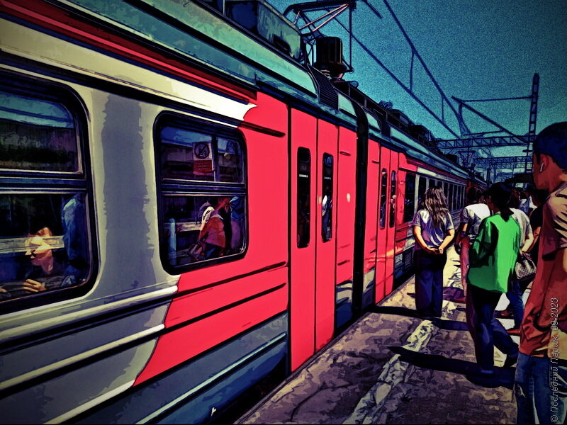 Ласточка на станции в Ессентуках, КМВ. Иллюстрация автора