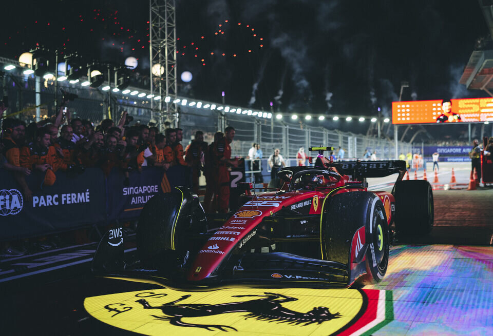    «Зачем было подставлять одного из пилотов?!» Виталий Петров раскритиковал FerrariFerrari