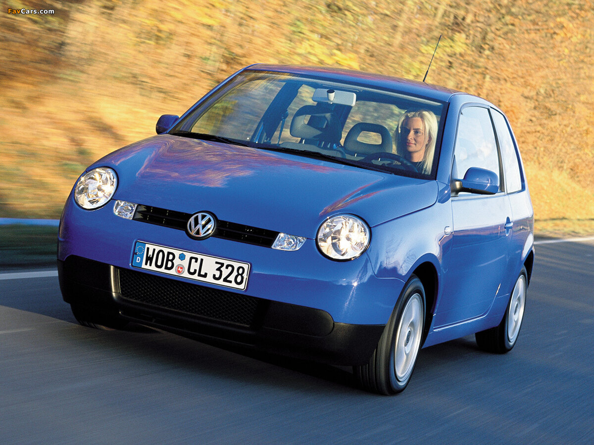 Volkswagen Lupo — городской автомобиль фирмы Volkswagen. Производился с 1998 года по 2005 год. Позиционировался как автомобиль с низким потреблением топлива — от 3 литров дизельного топлива на 100 км.