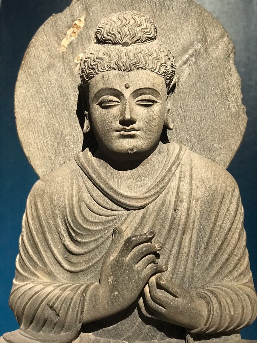 Листайте карусель, чтобы увидеть больше деталей