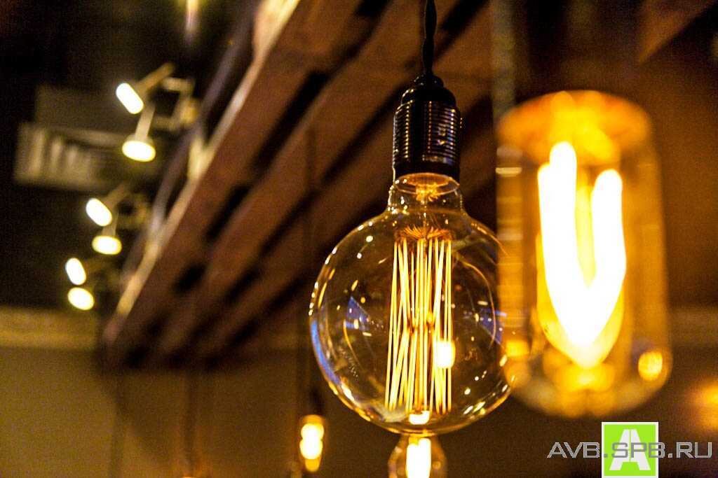 Лампы "Эдисона" - создают прекрасный ретро-эффект "теплого лампового освещения"