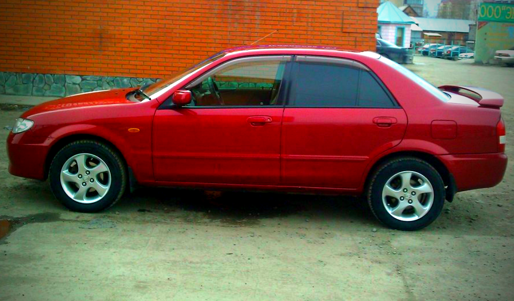 Несмотря на возраст, до сих спор смотрится модно... 