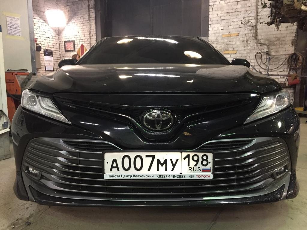 Toyota Camry 70 Khann