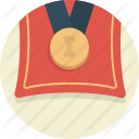 Доказано, что за день человека посещают более шестидесяти тысяч разных мыслей в день, а 80% из них негативны. Научитесь сохранять баланс между позитивными и отрицательными мыслями, постепенно добавляя в свой душевный рацион все больше положительных эмоций.