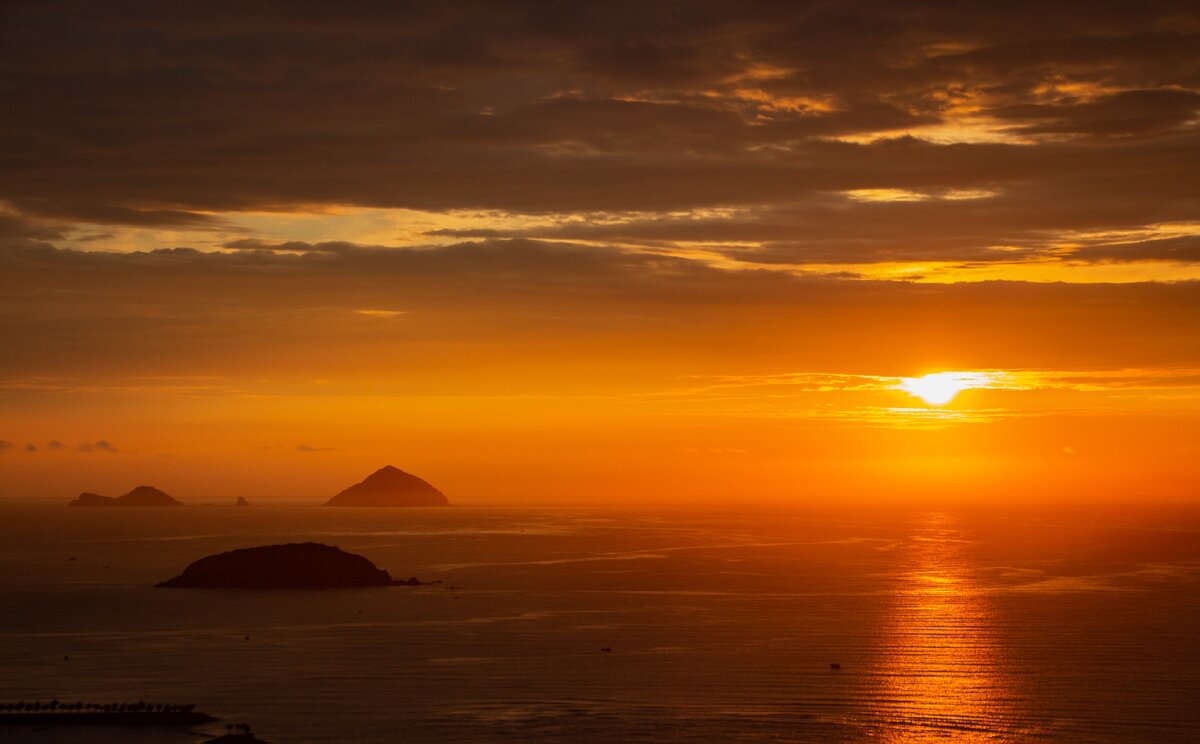 Рассвет в Нячанге, Вьетнам