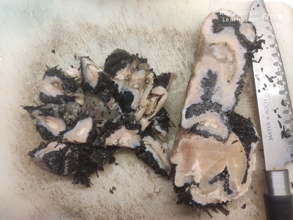 Собственно рубец. Свежайший отличного качества. Фото моё