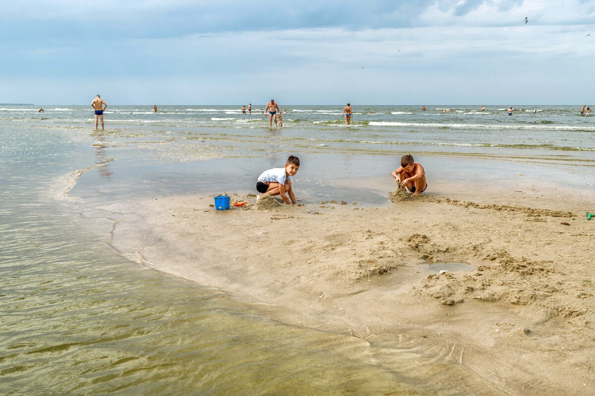 пляжи на азовском море в ейске