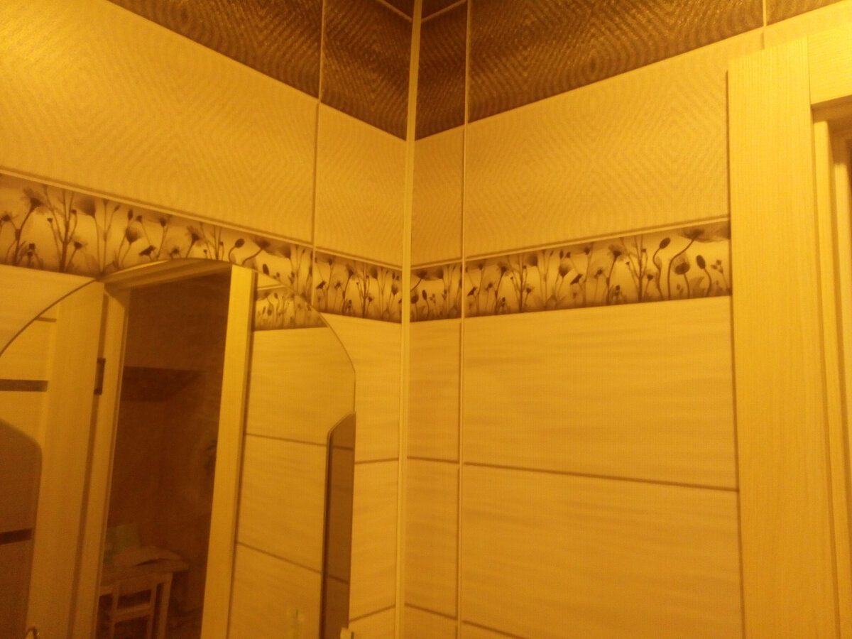 Угол из панелей.