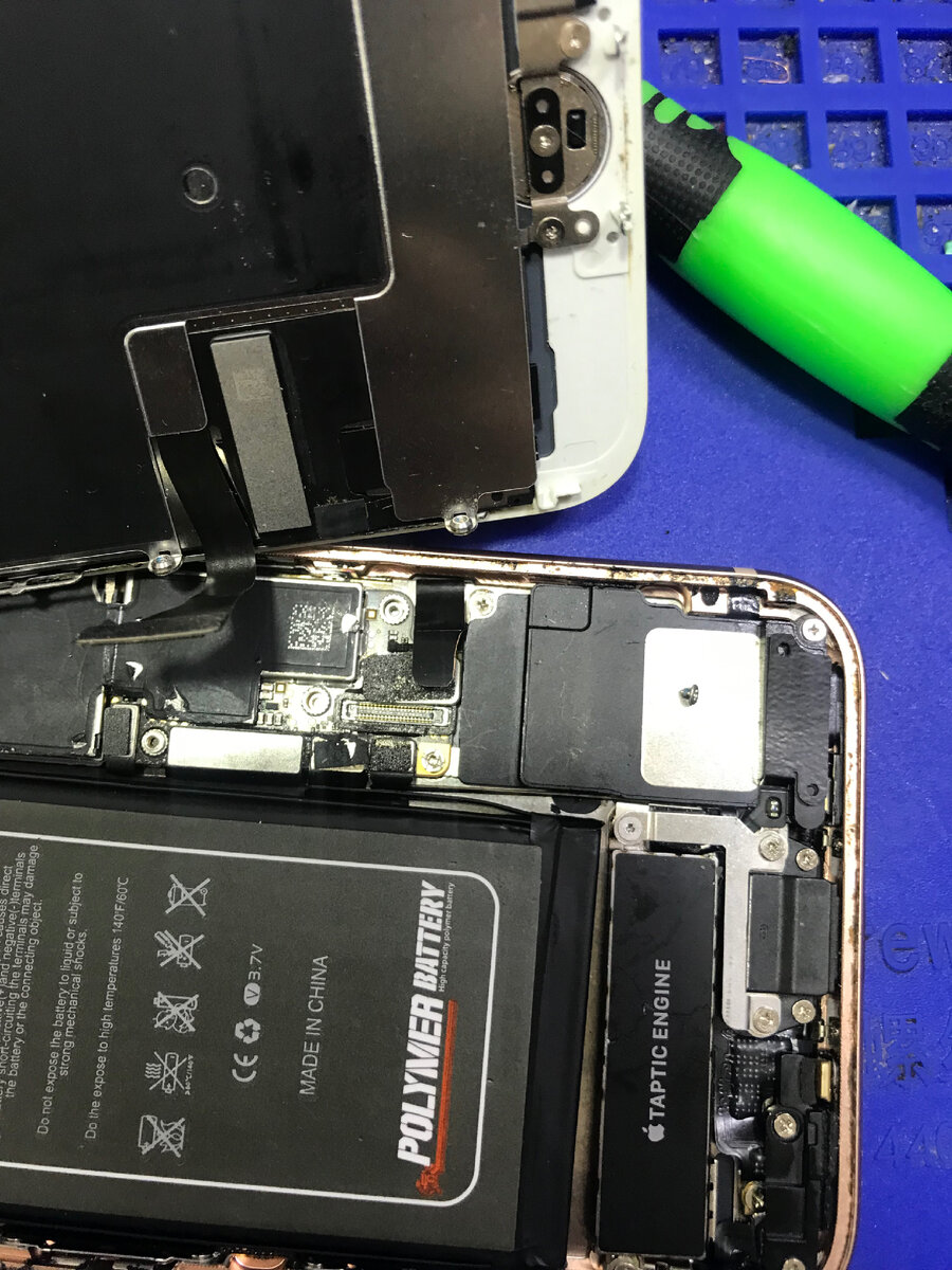 шлейф кнопки home поврежден