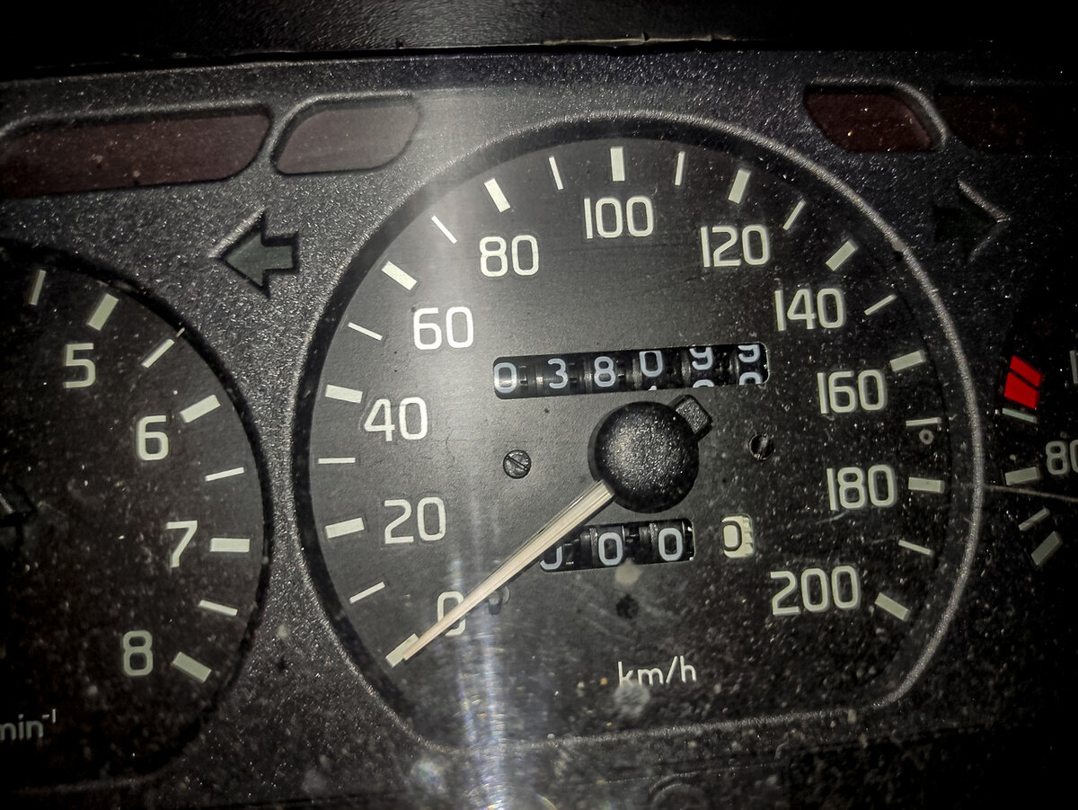 Оригинальный пробег 38099 км
