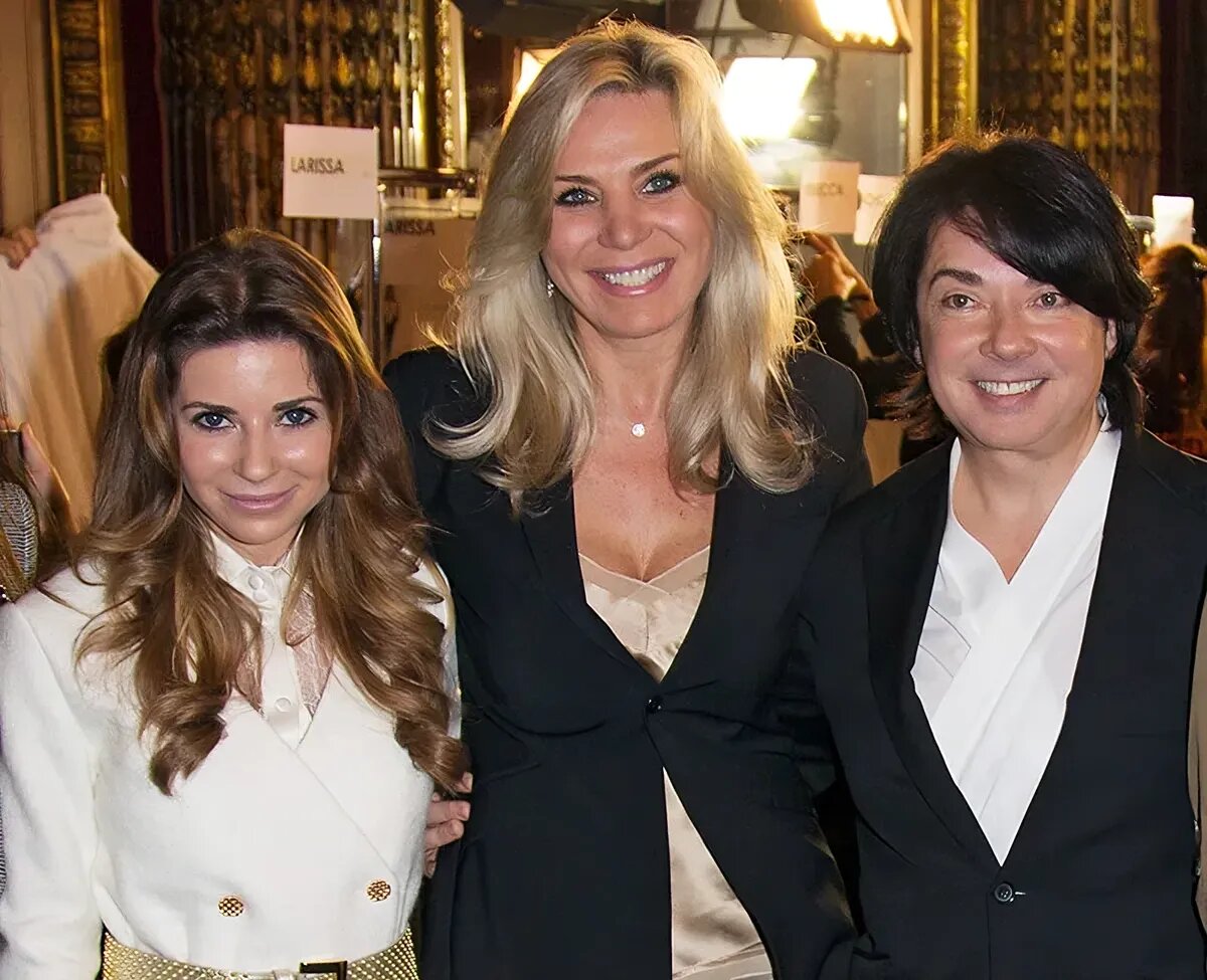 Семья Юдашкиных. Фото: wikifoto.ru