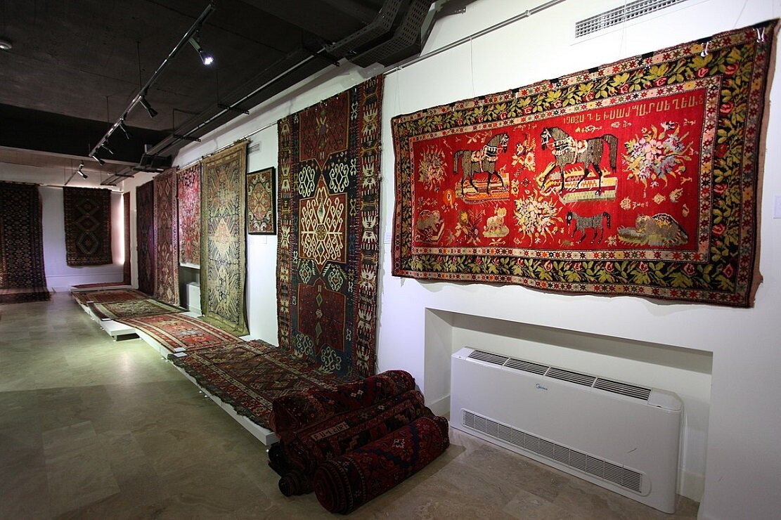 В академическом журнале «Вестник общественных наук» вышла статья основателя Шушинского музея ковров