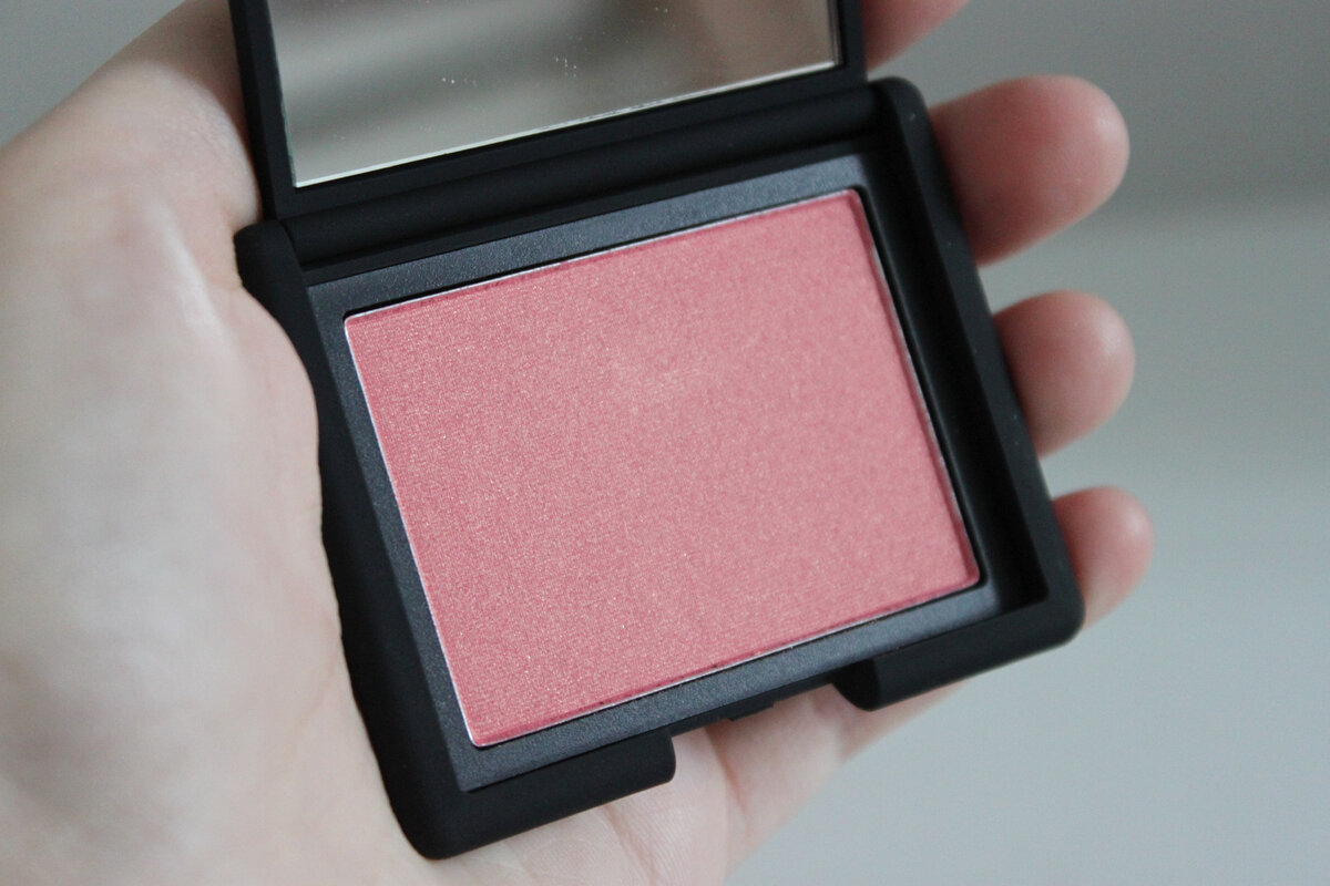 Эталон стойкости и свежести. Румяна от Nars | Дневник бьютиголика | Дзен