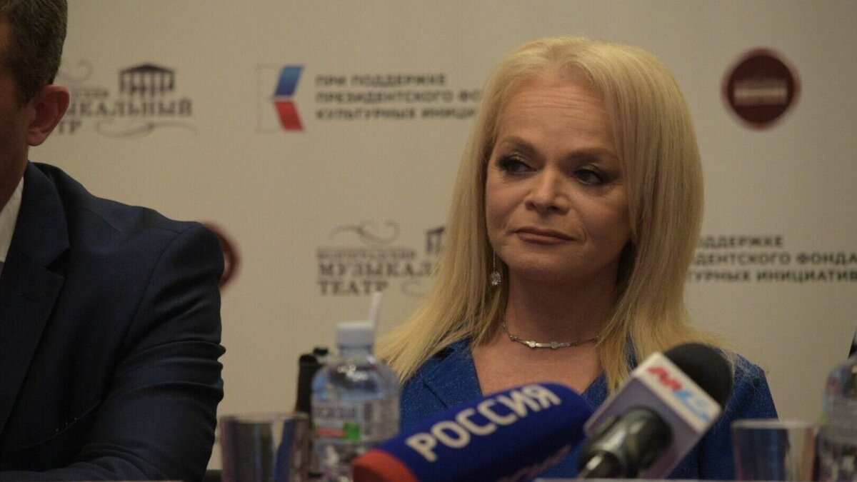     Лариса Долина поздравит волгоградцев с Днем города в этом году, сообщает издание «НовостиВолгограда.ру» со ссылкой на документацию с сайта госзакупок.