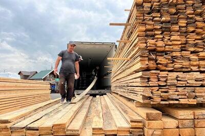    photo1692772665.jpeg ©