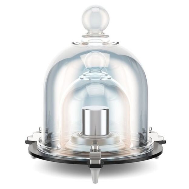 Все килограммовые гири мира сделаны по образцу оригинального эталона, хранящегося во Франции 