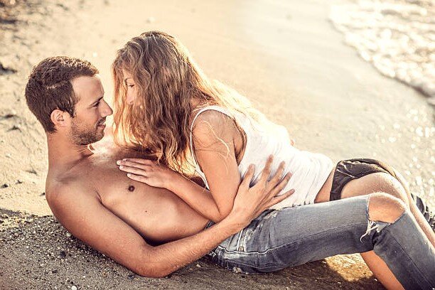 Обнаженные пары на пляже (71 фото) - порно lys-cosmetics.ru