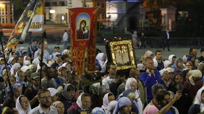 Крестный ход в Екатеринбурге 17 июля 2019 года. Фото Владислава Лоншакова, "Коммерсантъ" 