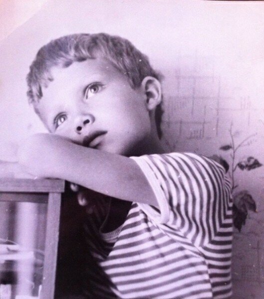 Александр Агеев в детстве. Источник https://vk.com/club187833891