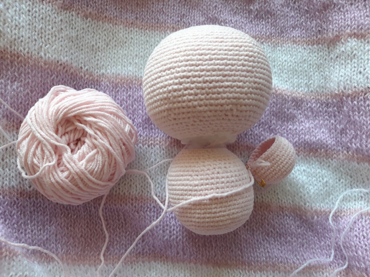 Игрушка крючком в процессе из ярнарт джинс