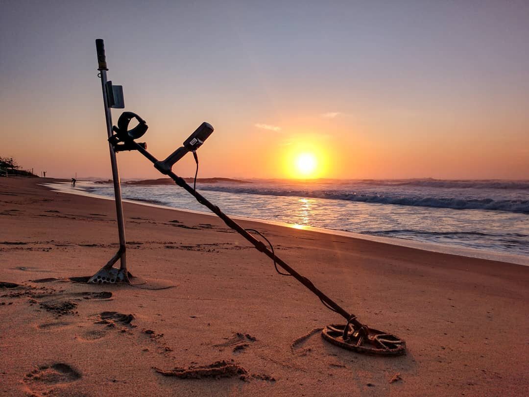 Конечно бы больше народу эффективнее было фото с настоящими нудистами но увы! Фото из свободного интернета