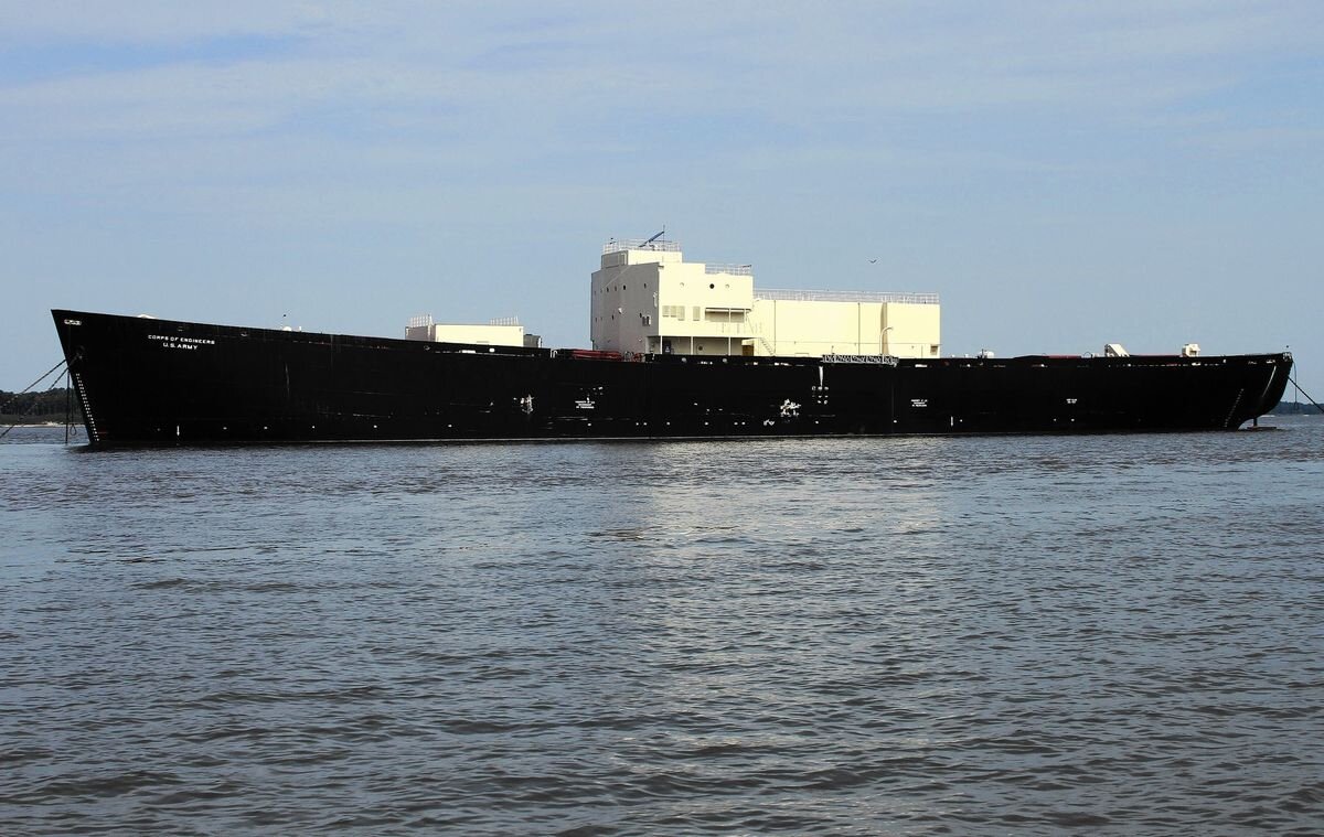 Плавучая Атомная электростанция "Sturgis" в момент испытаний