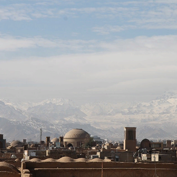 https://cdn.pixabay.com/photo/2018/12/03/20/55/iran-3854254_960_720.jpg
