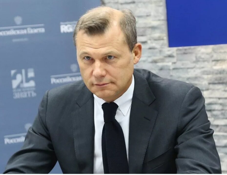 Глава "Почта России" Дмитрий Страшнов изображение с сервиса Яндекс картинки.