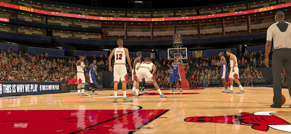 Начало матча на домашнем паркете Chicago Bulls