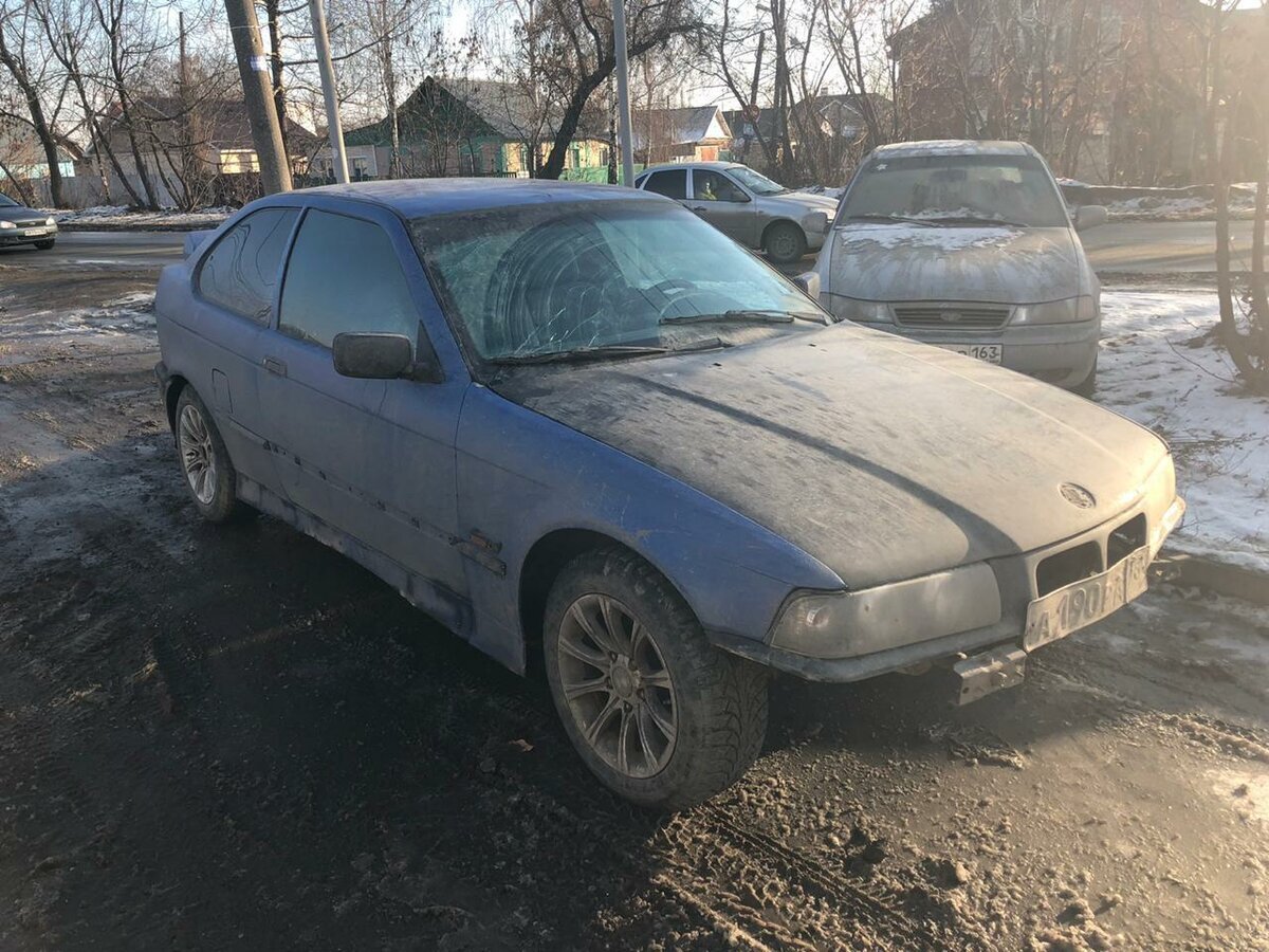 Очень сложно найти живую тачку, но шансы есть. В принципе молодой парень будет в восторге от такого авто.