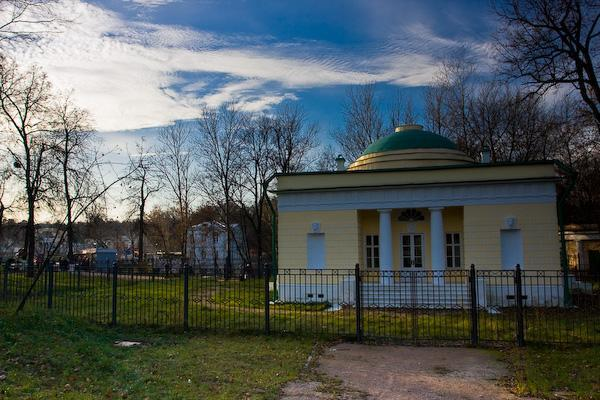 Здание мыльни (Ванной комнаты) в усадьбе Кузьминки. Современная реконструкция