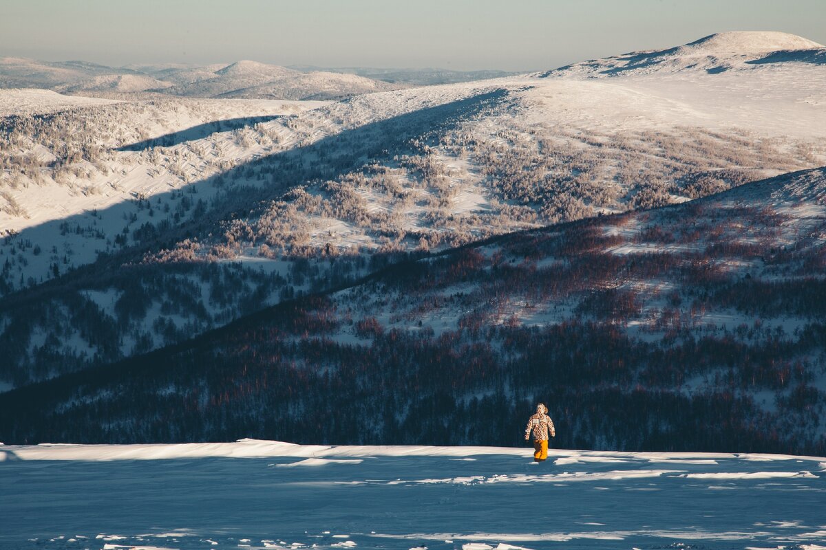 Горы здесь хоть и не высокие, по сравнению с Альпами, но весьма интересные