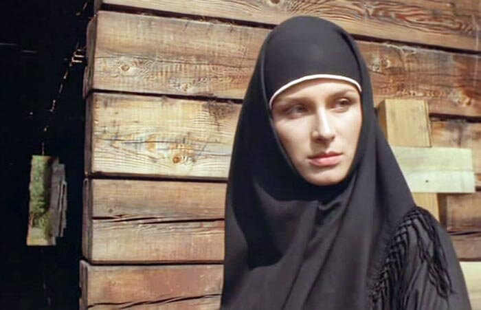 «Ее затмила Инна Гомес»: почему актриса-модель Алина Таркинская перестала сниматься в кино, несмотря на свой успех