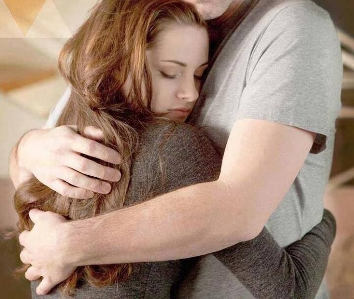 Любой женщине нужна забота, тепло и печенька)