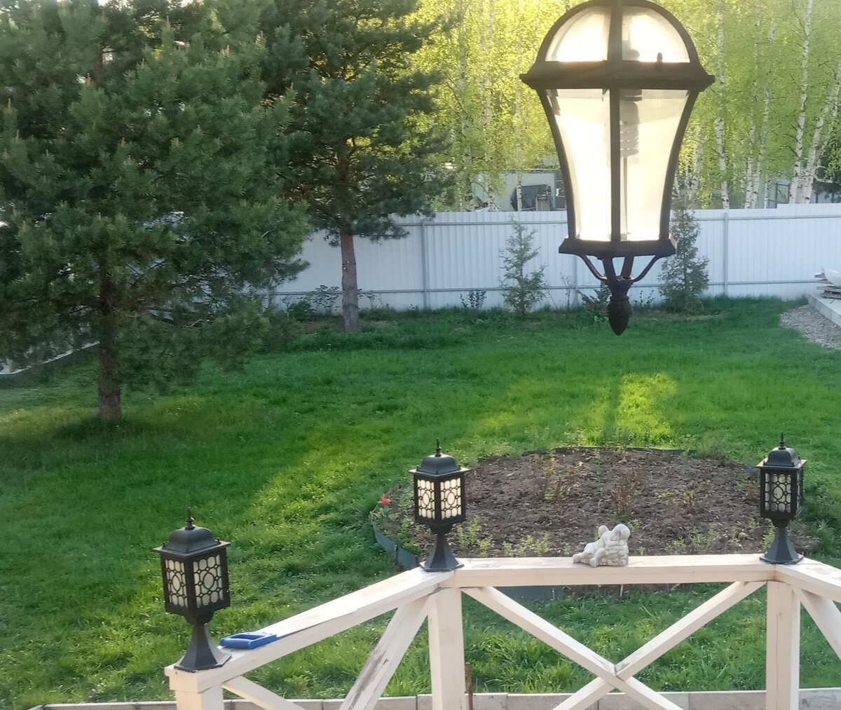 Вид с нашей террасы. Фото автора.