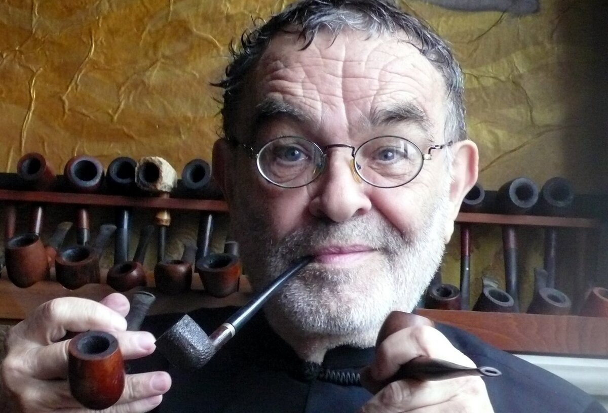 Фернандо Аррабаль   фото из Яндекса