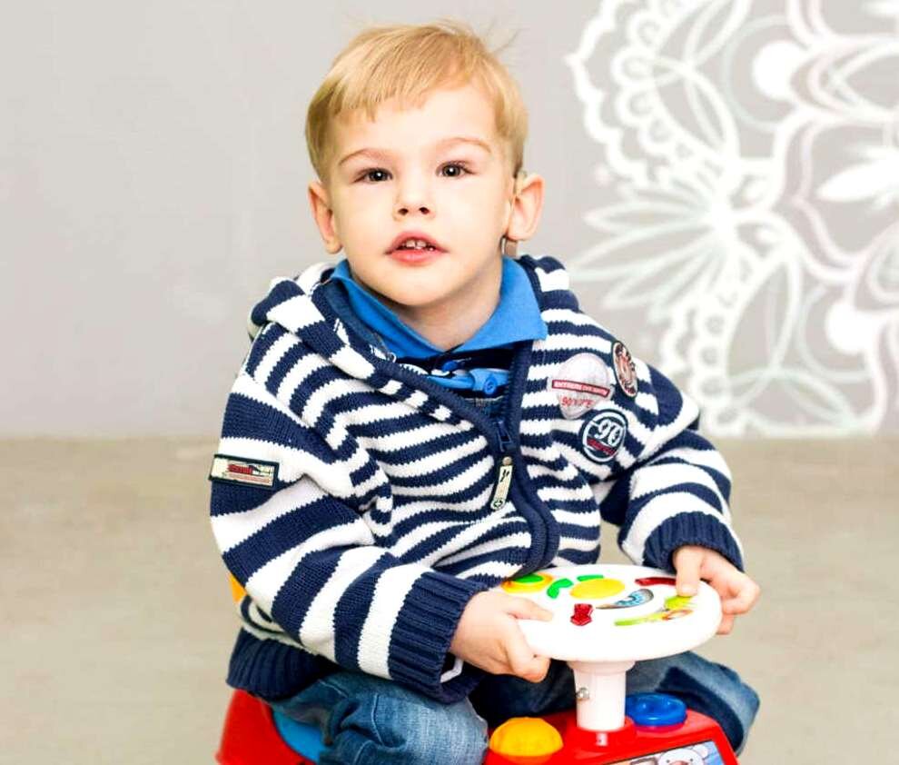 Артём Гудков, 6 лет, диагноз: ДЦП